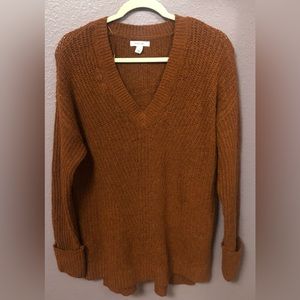 RUSTY ORANGE LONG V NECK SWEATER